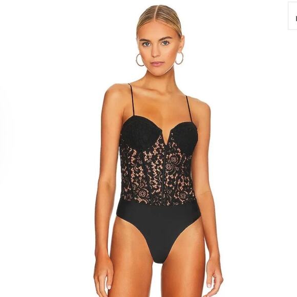 The CAMI NYC Anne Corded Lace Bodysuit size 2 NWT - Picture 2 of 13